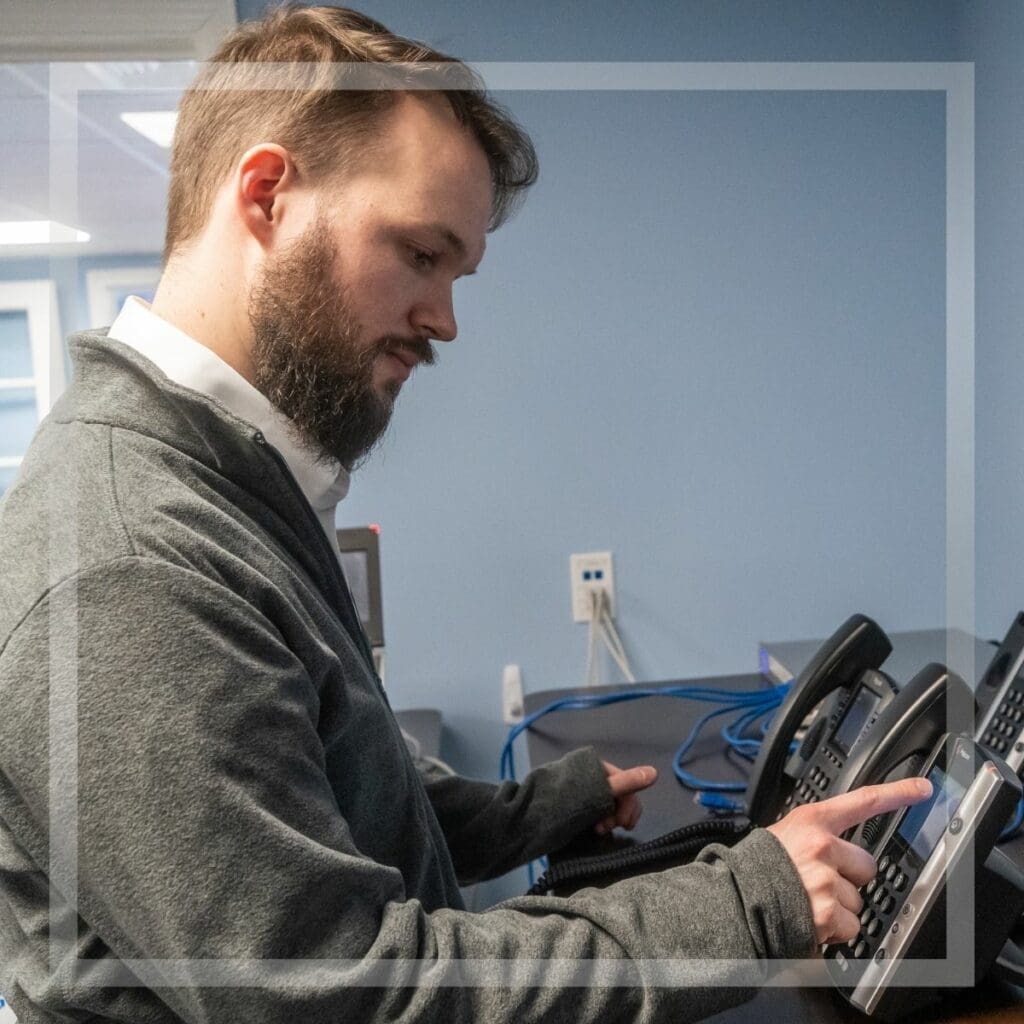 Hosted contact center action image Hosted contact center action image